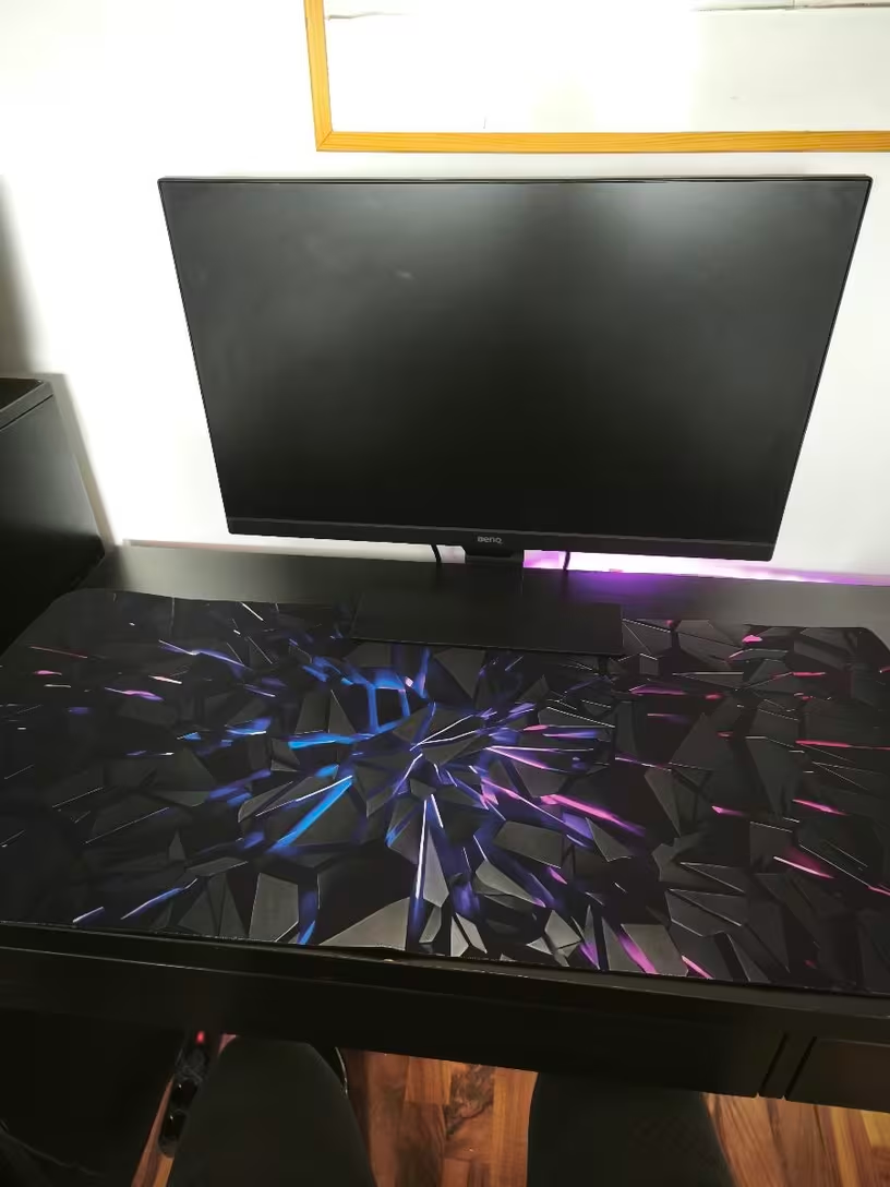 Alfombrilla gaming XXL 70x30 diseño neón