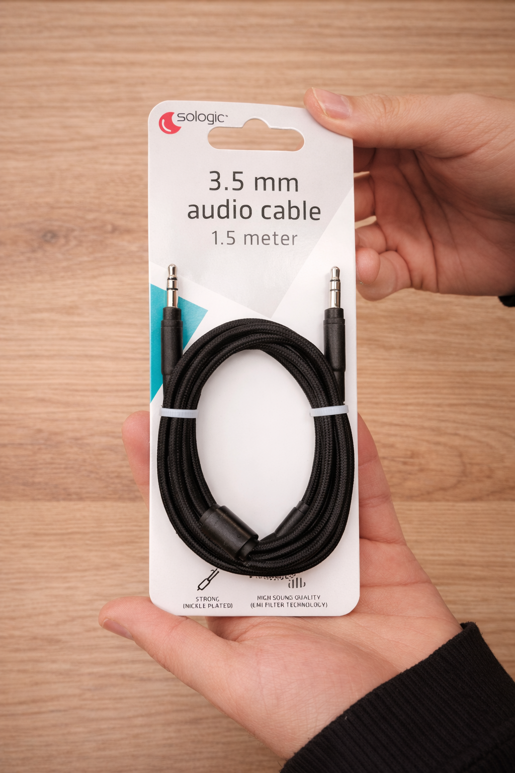 3.5mm AUX audio cable