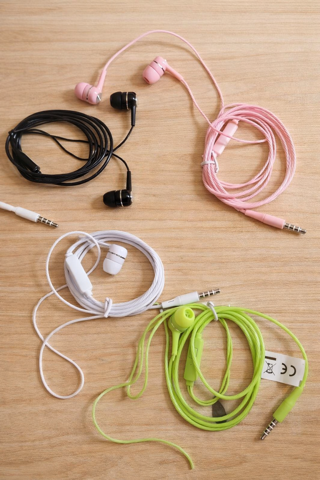 Auriculares con cable 3,5 mm Aux y Micrófono