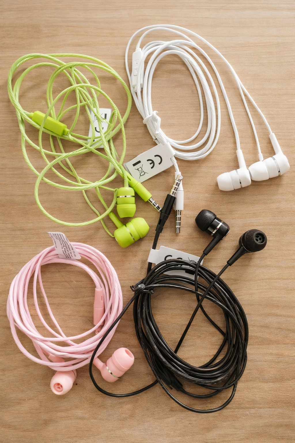 Auriculares con cable 3,5 mm Aux y Micrófono